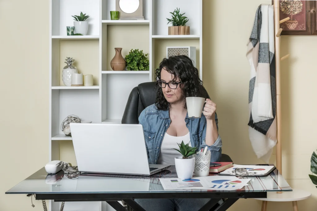 Wolny zawód a praca freelancera 